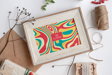 Free-Artistic-Wooden-Frame-Mockup-Template-11